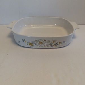 Vintage Corning-ware baking casserole floral bjr